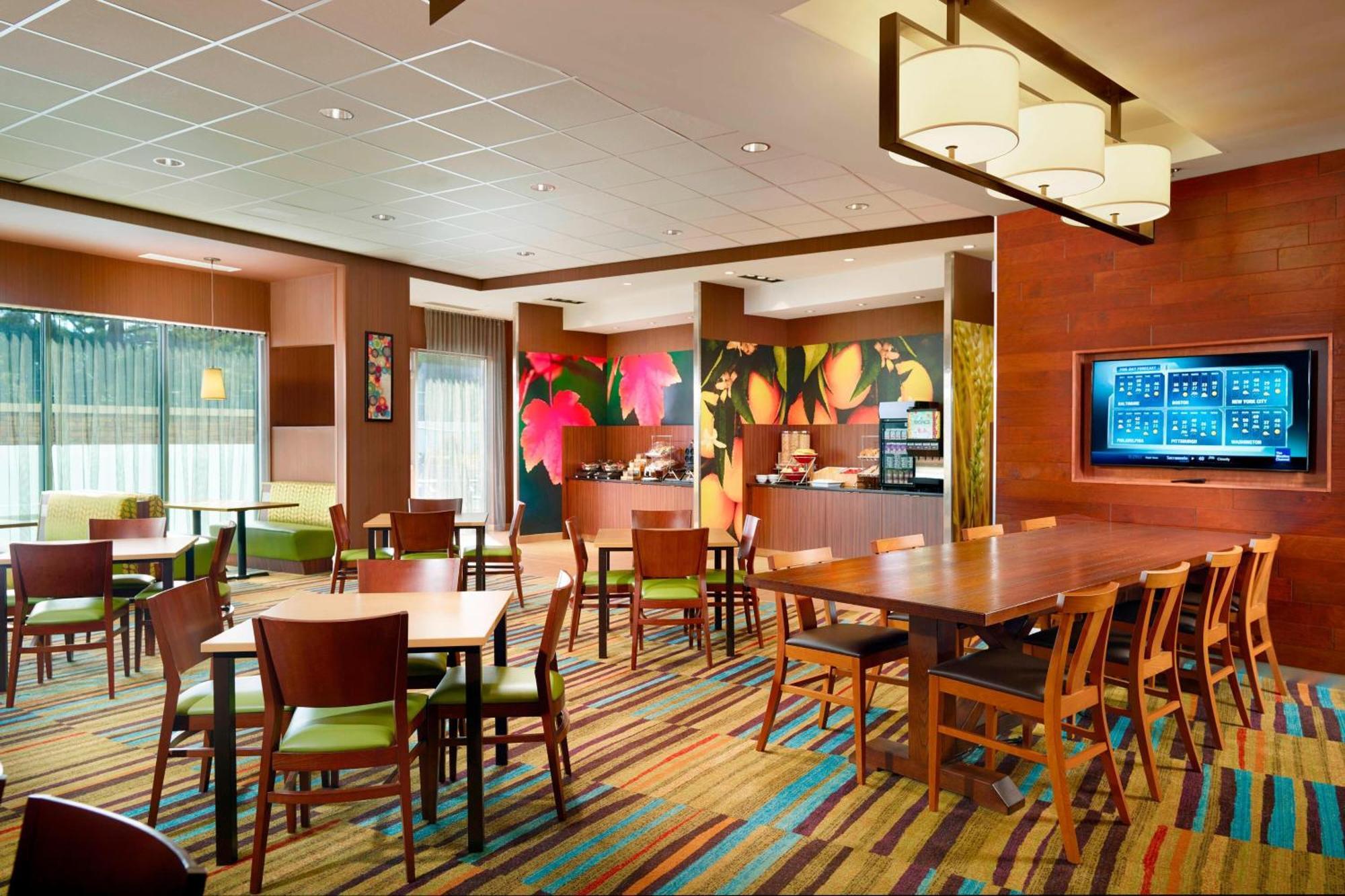 Fairfield Inn & Suites By Marriott Hendersonville Flat Rock Exterior foto